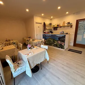 Diffuso Il Portichetto Vezio 3* Perledo